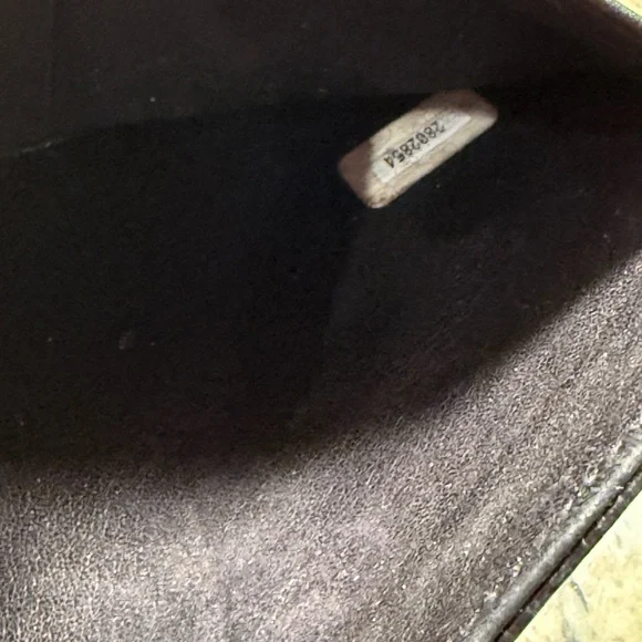 Chanel Black Caviar Wallet includes authenticity card - Picture 7 of 9